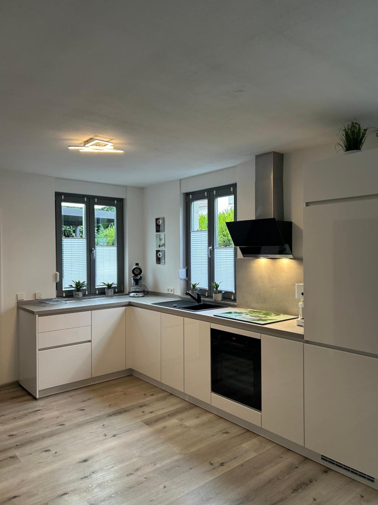 Ferienwohnung Trunk Direkt An Den Weinbergen, Parkplatz, Terrasse Mit Grill Und Lounge Roschbach Exterior foto